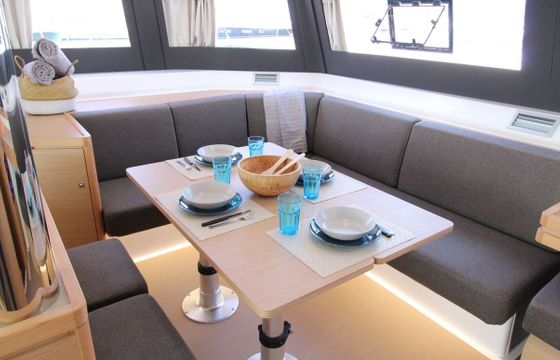 Catamaran Dufour Catamarans 48 14.7m