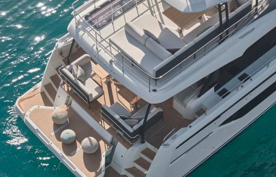 Catamaran Prestige M48 14m