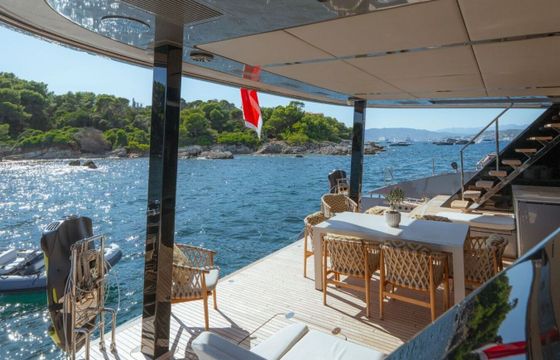 Sailing yacht Sunreef Yachts Sunreef 80 Eco 23.99m