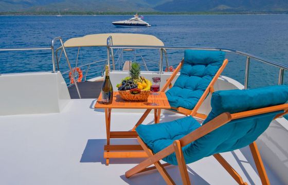 Gulet Luxury custom built gulet with a capacity of 6 people 16m