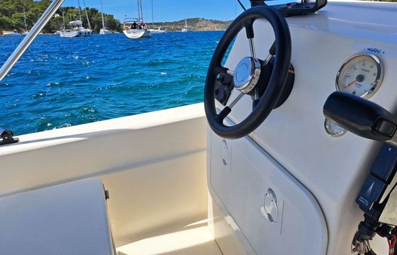 Motorboat Betina 500 Open 30hp