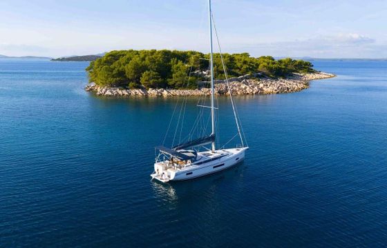 Sailboat Bavaria Yachtbau Bavaria C46 - 4 cab. 14m