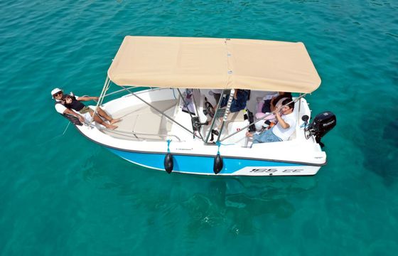Motorboat Compass PRO 115hp
