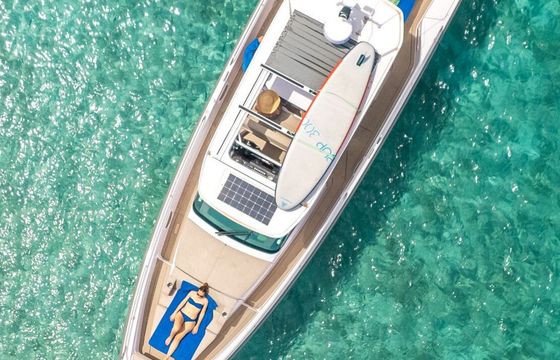 Motorboat Axopar 37 St 600hp