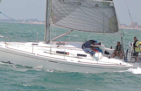 Sailboat DUFOUR 34 10.6m