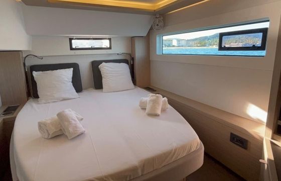 Catamaran Lagoon 46 13m