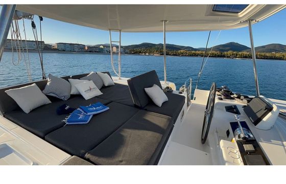 Catamaran Lagoon 46 13m