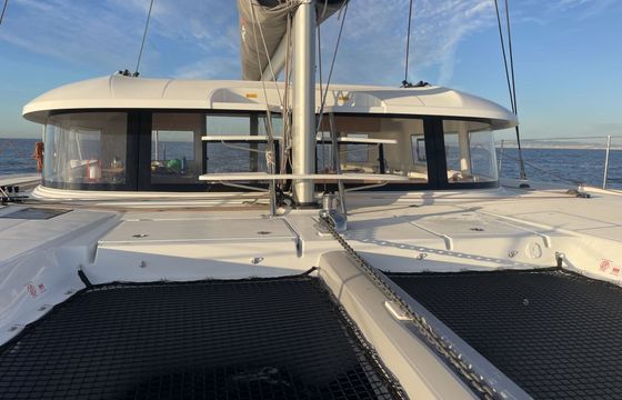Catamaran Beneteau Excess 14 14m
