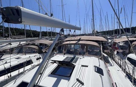 Sailboat Elan Marine Elan Impression 50 - 5 + 1 cab. 15.2m