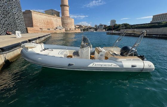 RIB CAPELLI TEMPEST 700 200hp