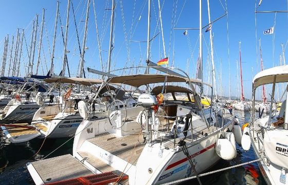 Sailboat Bavaria Bavaria Cruiser 41 - 3 cab. 12.35m