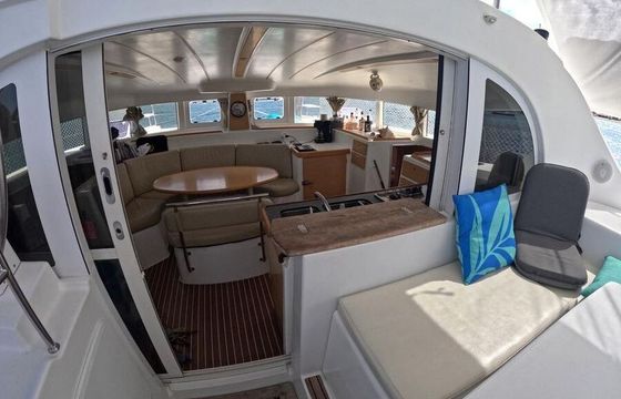 Catamaran Lagoon 380 11.55m