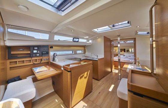 Sailboat Jeanneau Sun Odyssey 440 - 3 cab. 13m