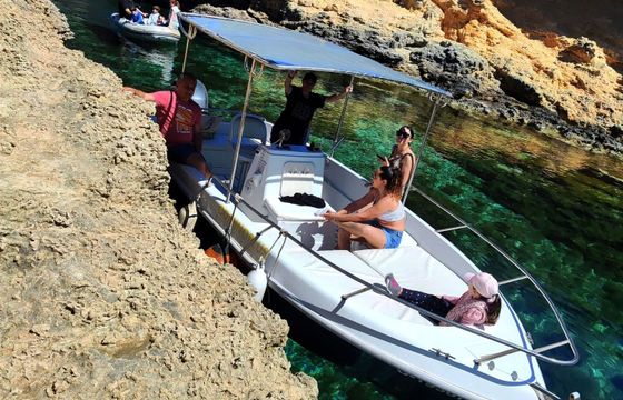 Motorboat Buccaneer Diva 150hp
