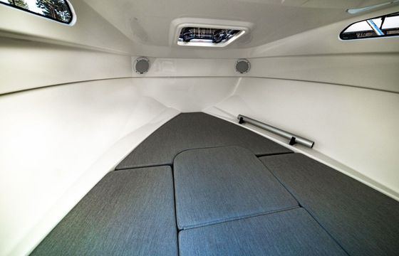 Motorboat Quicksilver Activ 555 Cabin 80hp