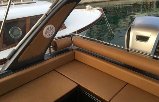 RIB Grgnic yahting Shark 23 200hp