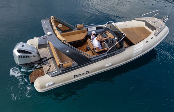 RIB Grgnic yahting Shark 23 200hp