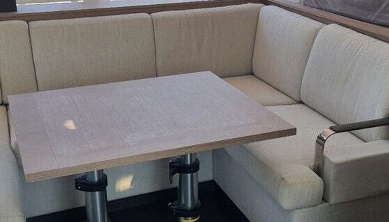 Catamaran Fountaine Pajot Isla 40 11m
