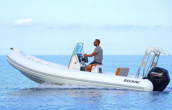 RIB Zodiac Medline 580 115hp