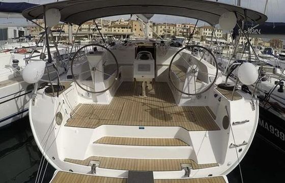 Sailboat Bavaria cruiser 46 14.5m
