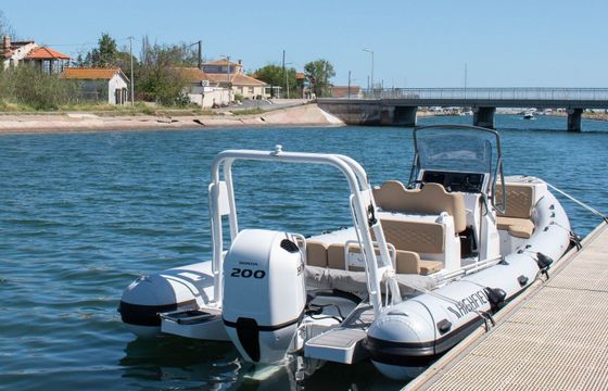 RIB Highfield 760 Sport med 200hp