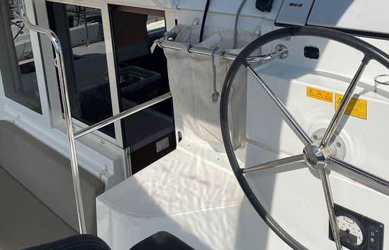 Sailboat Lagoon Lagoon 400 12m