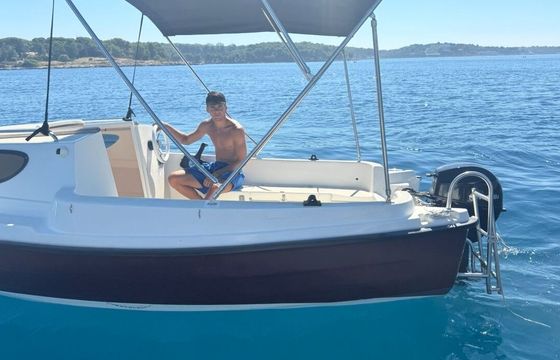 Boat without licence  M-Sport M-sport 500 Cabin Deluxe 6hp