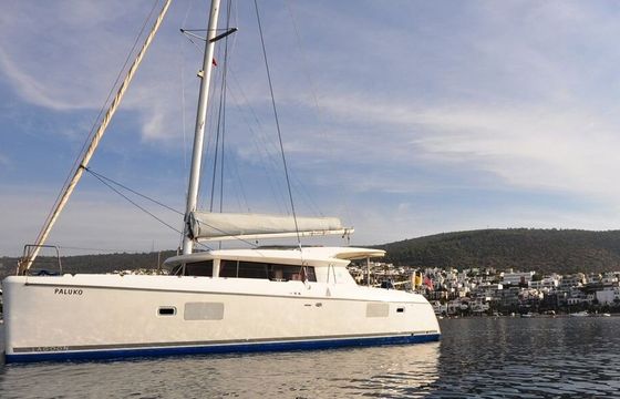 Catamaran LAGOON 421 12.61m