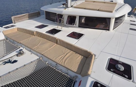 Catamaran LAGOON 421 12.61m