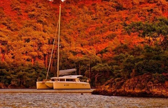 Catamaran LAGOON 421 12.61m