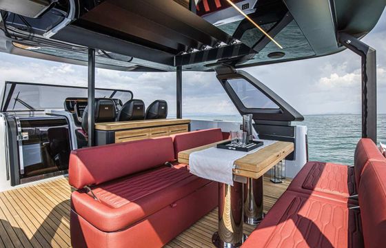 Motorboat Cranchi A46 960hp