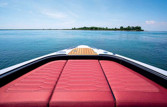 Motorboat Cranchi A46 960hp