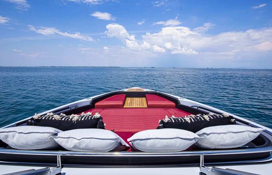 Motorboat Cranchi A46 960hp