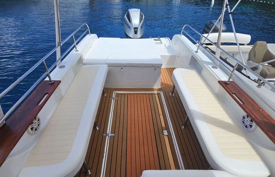 Motorboat Bakan 900 250hp