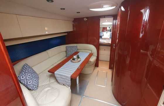 Motorboat Fairline Targa 520hp