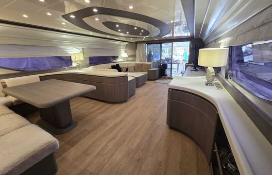 Motor yacht RIZZARDI TECHNEMA 98 (Refit 2026) 3600hp