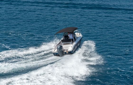 Motorboat Ranieri Shadow 22 200hp