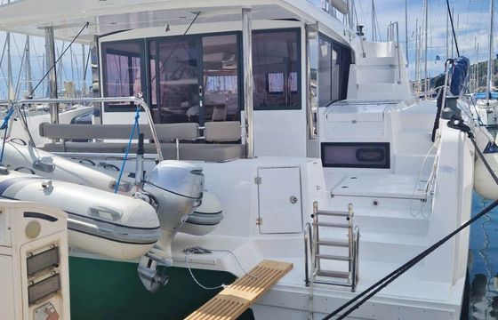 Catamaran Catana Group Bali 4.6 - 5 + 1 cab. 14.28m
