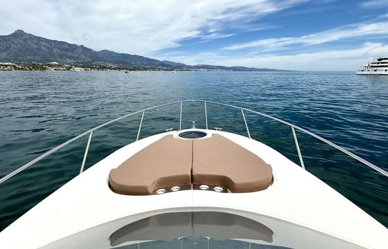 Motorboat Moa Platinum 32 200hp