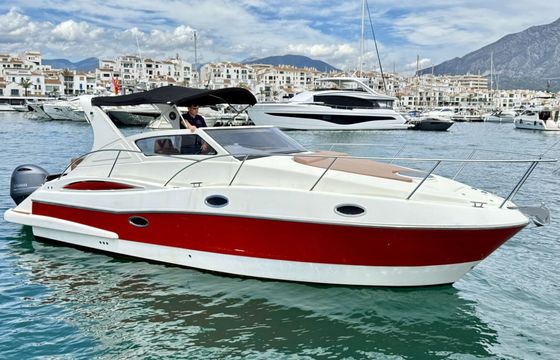 Motorboat Moa Platinum 32 200hp