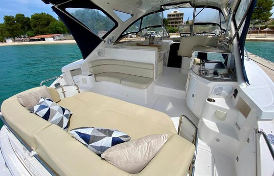 Motorboat Regal 44.6 comodore 2hp