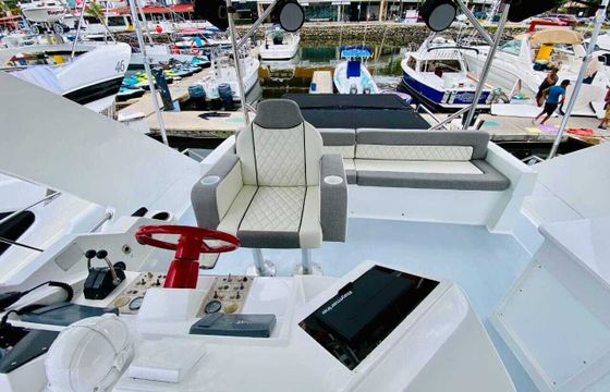 Motorboat Cruisers 44 750hp