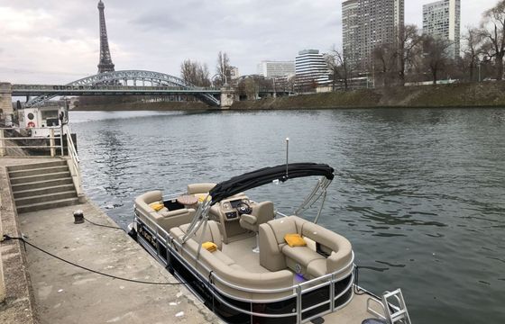 Motorboat Smart craft Pontoon 115hp