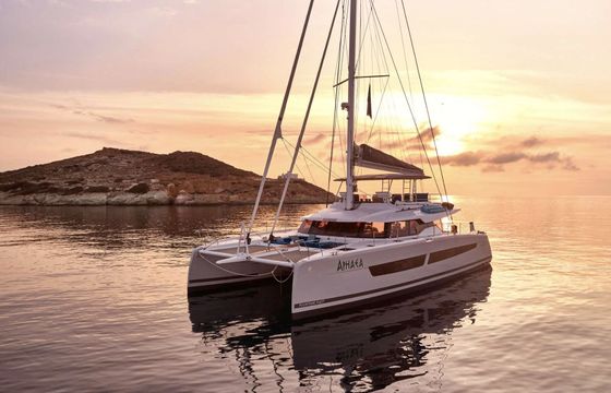 Catamaran Fountaine Pajot Alegria 67 19.49m