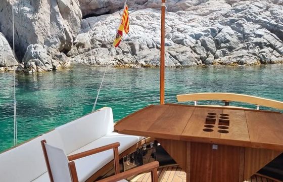Motorboat Capeador SAURA 40 120hp