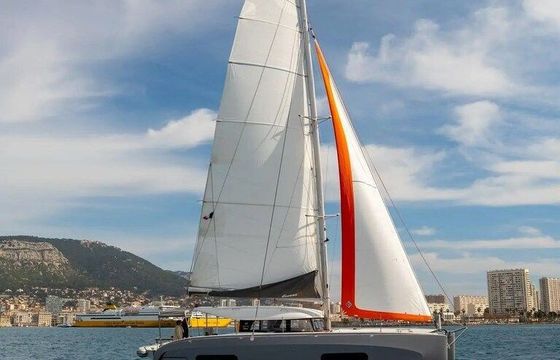 Catamaran Beneteau Excess 11 11.33m