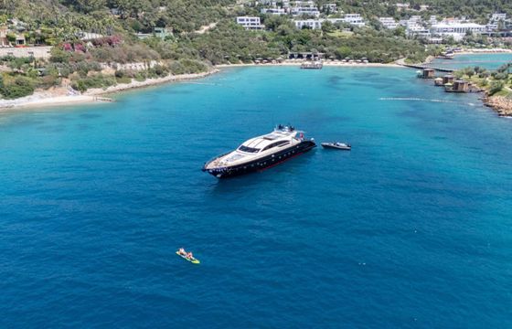 Motor yacht Tecnomar Velvet 35 2285hp