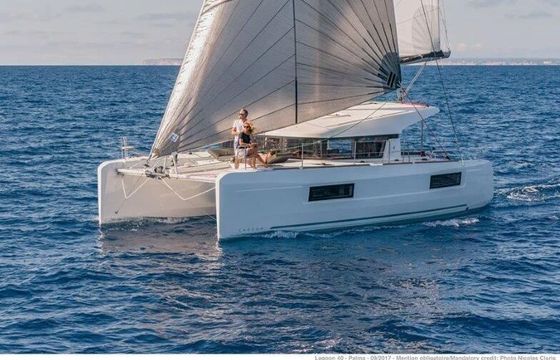 Catamaran Lagoon 40 Avec skipper 12m