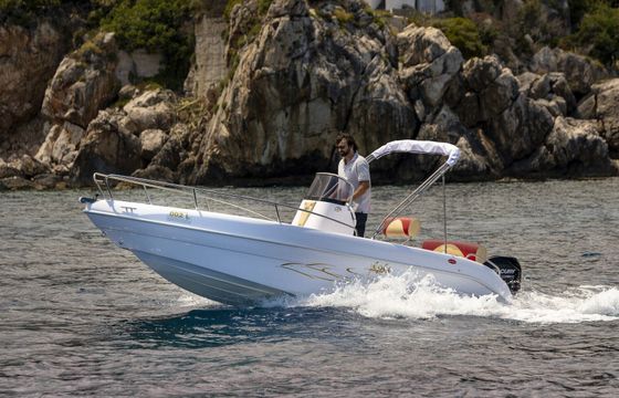Motorboat Aquabat Sport Line 19 40hp