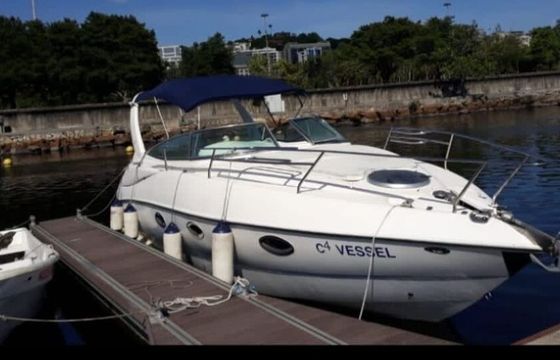 Motorboat Internare Vessel V